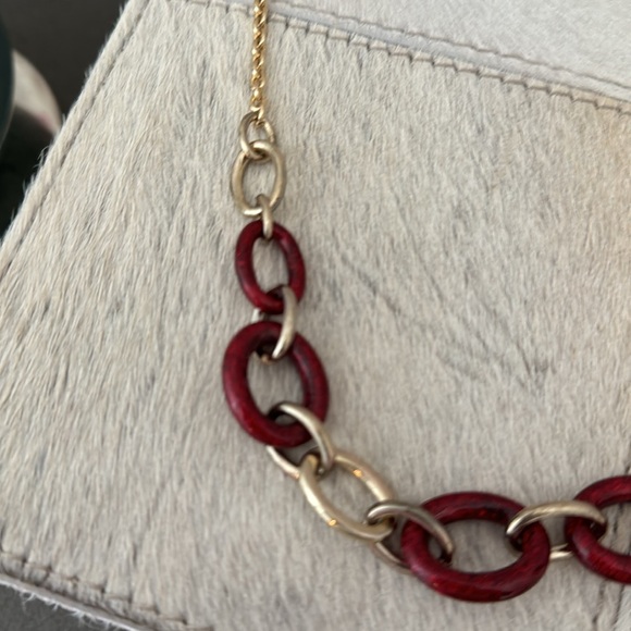 Loft Gold and Shimmer Red Necklace - Picture 2 of 5
